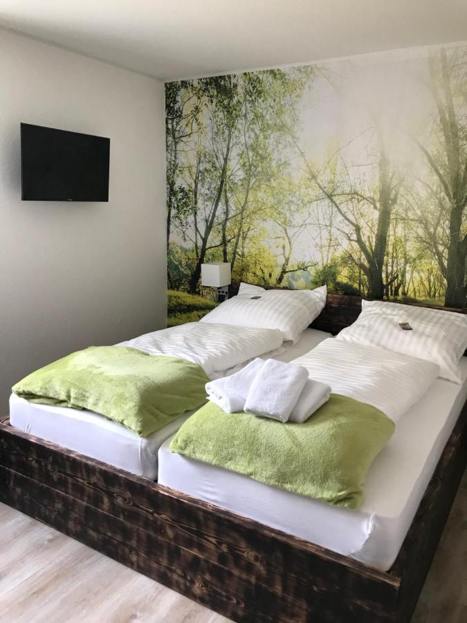 Landgasthof Zum Dorfkrug Schoneberg  Eksteriør billede